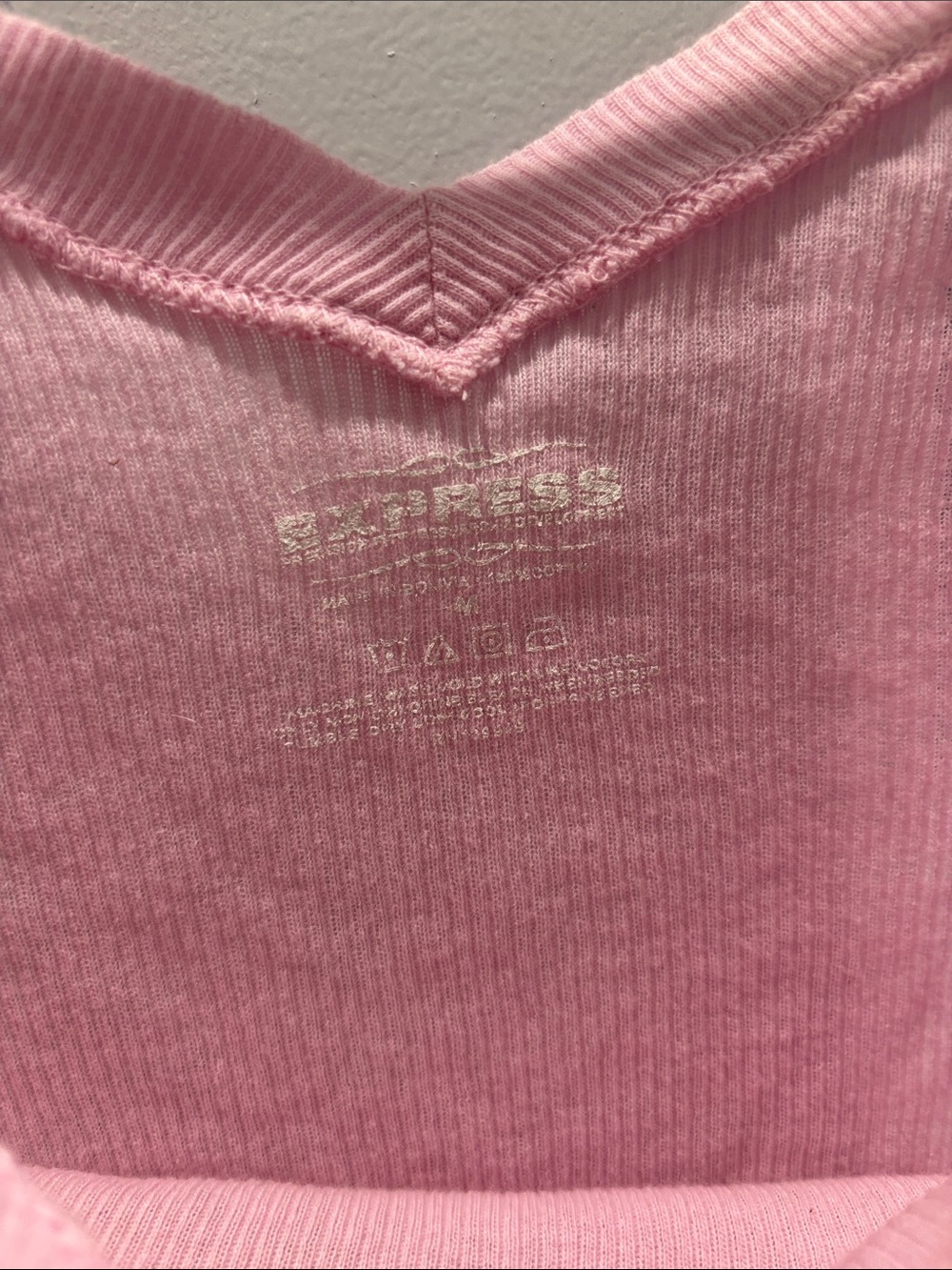Express crop top - Picture 2 of 2